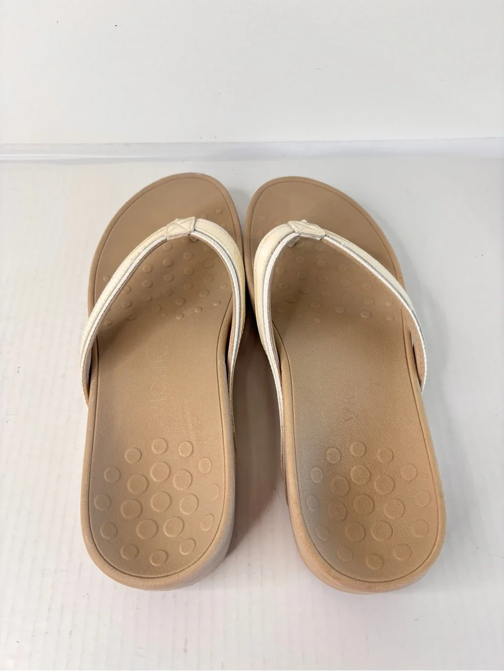 Vionic High Tide Platform Sandals Sz 9 Thong Flip Flop Orthotic Comfort Footbed